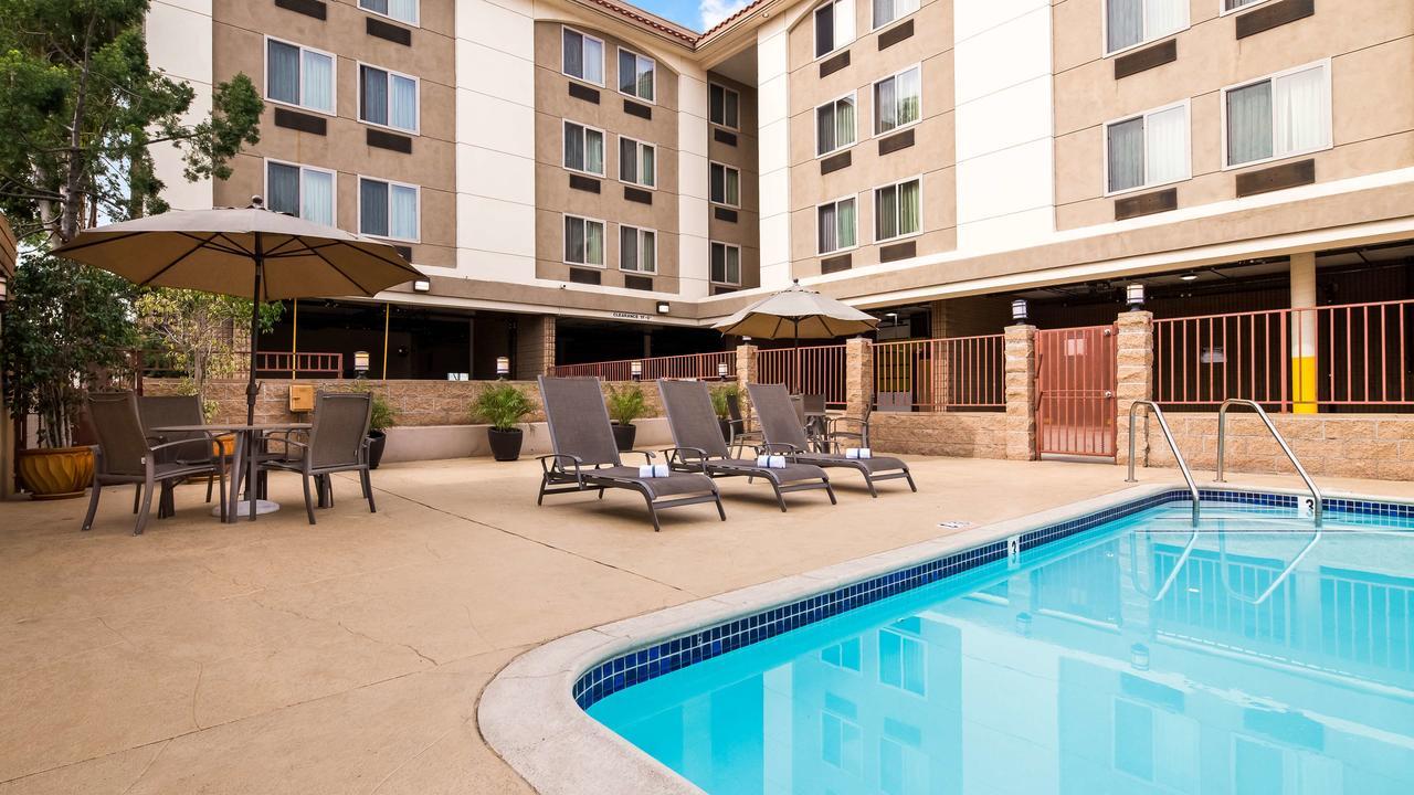 Best Western Of Long Beach Exteriör bild