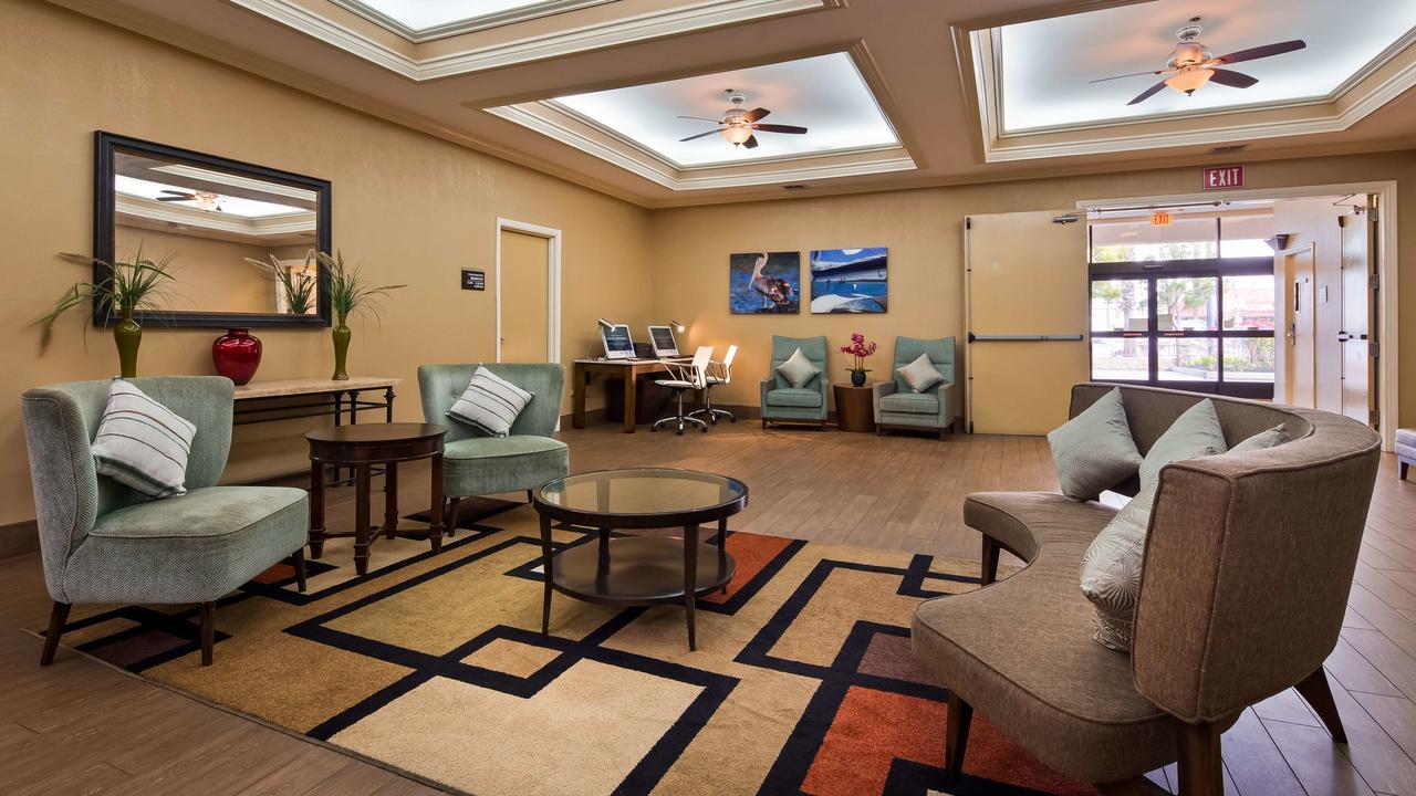 Best Western Of Long Beach Exteriör bild