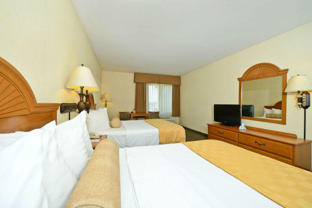 Best Western Of Long Beach Exteriör bild
